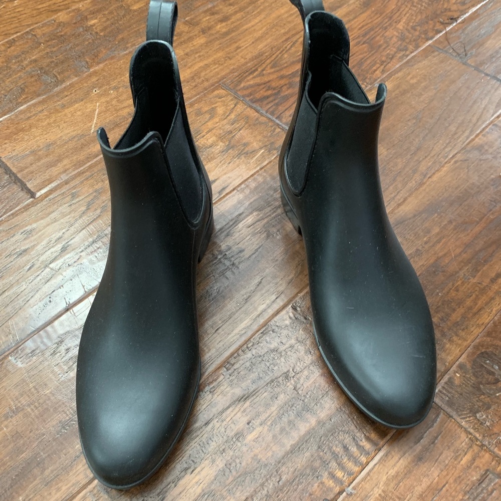 Short Rain Boots